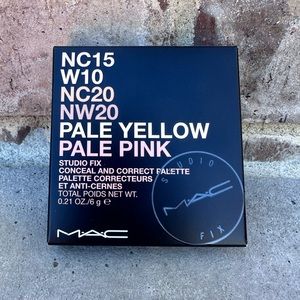Mac Studio Fix Conceal & Correct Palette LIGHT 0.21 Oz. / 6 g NC15 W10 NC20 NW20